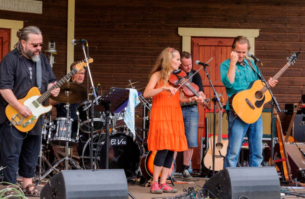 2014 Ninni Poij&auml;rvi